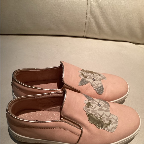 Michael Kors pink MK perforated slip on sneakers VGUC size 13 - Picture 8 of 10